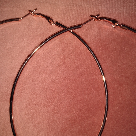 Oversized 4 Inch Rose Gold Hoops Minimalist Round Hoop Big Statement Earrings - Picture 5 of 7